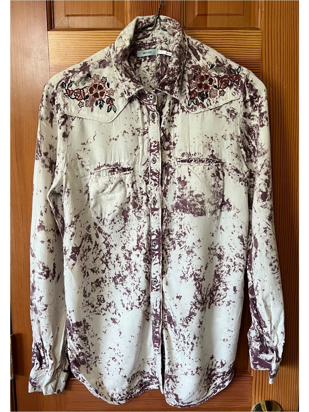 Embroidered Western-Style Women’s Shirt - Cream with Plum Speckle